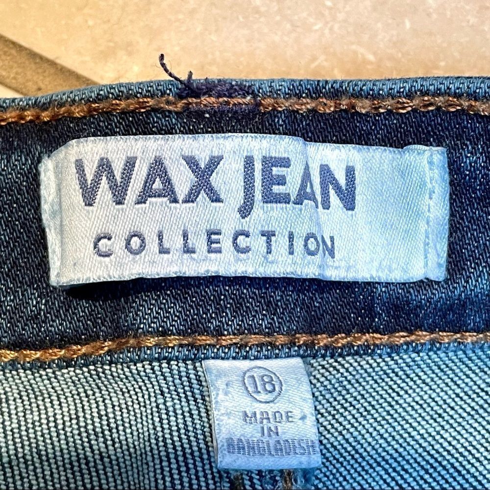 NWT WAX Jean Collection Distressed Slim, Stretch Straight Leg Blue Jeans - Picture 10 of 16